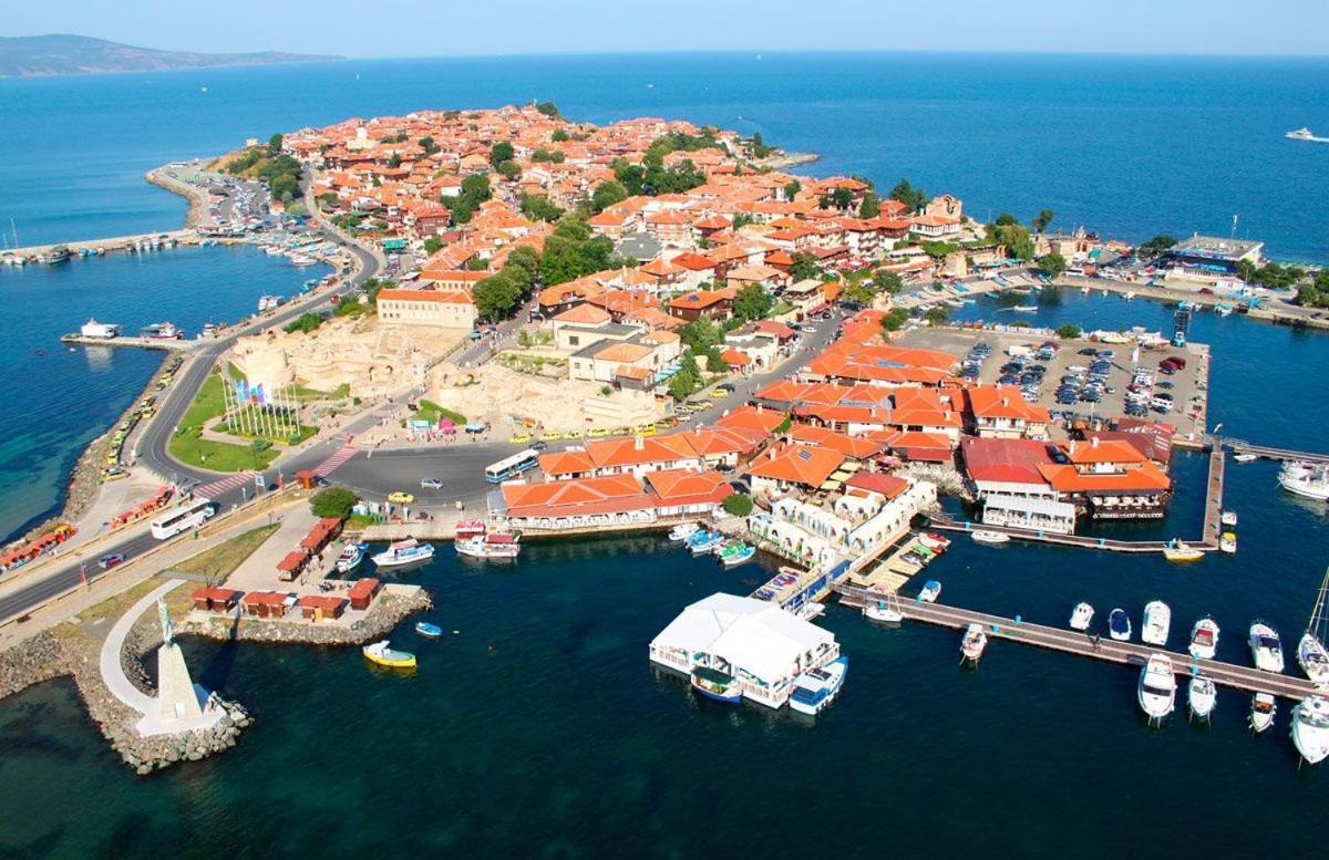 Nessebar, South Beach, Larisa, Studio Bagian luar foto